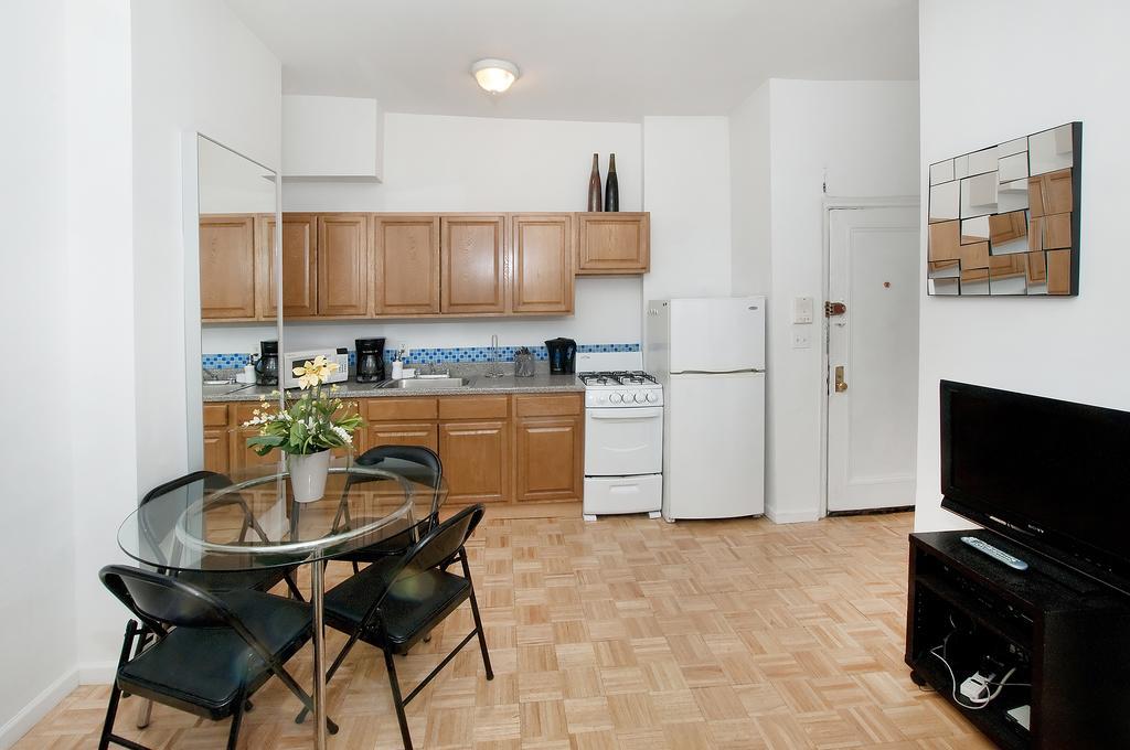 Appartamento Mid Town East Street Next To Times Square New York